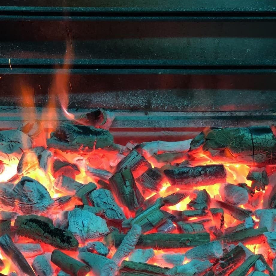 Grelhados na brasa